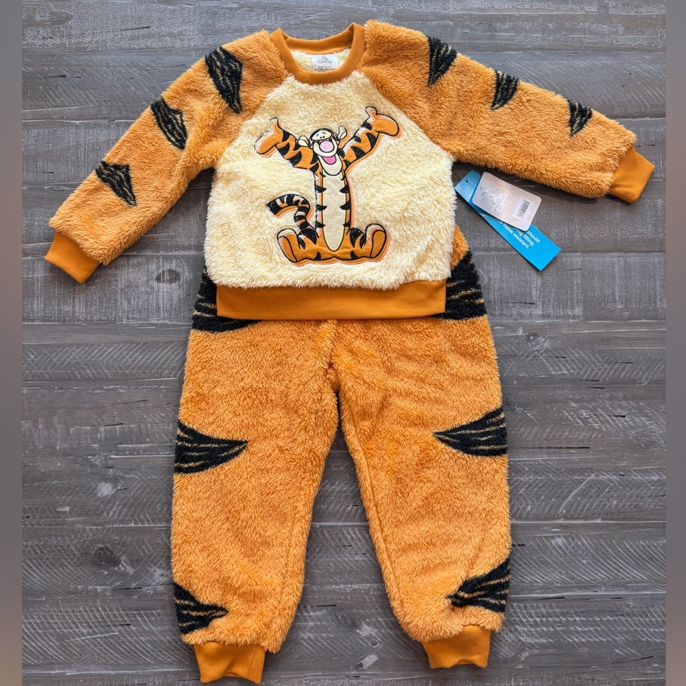 Kids Tigger Fleece Pajamas (Unisex)